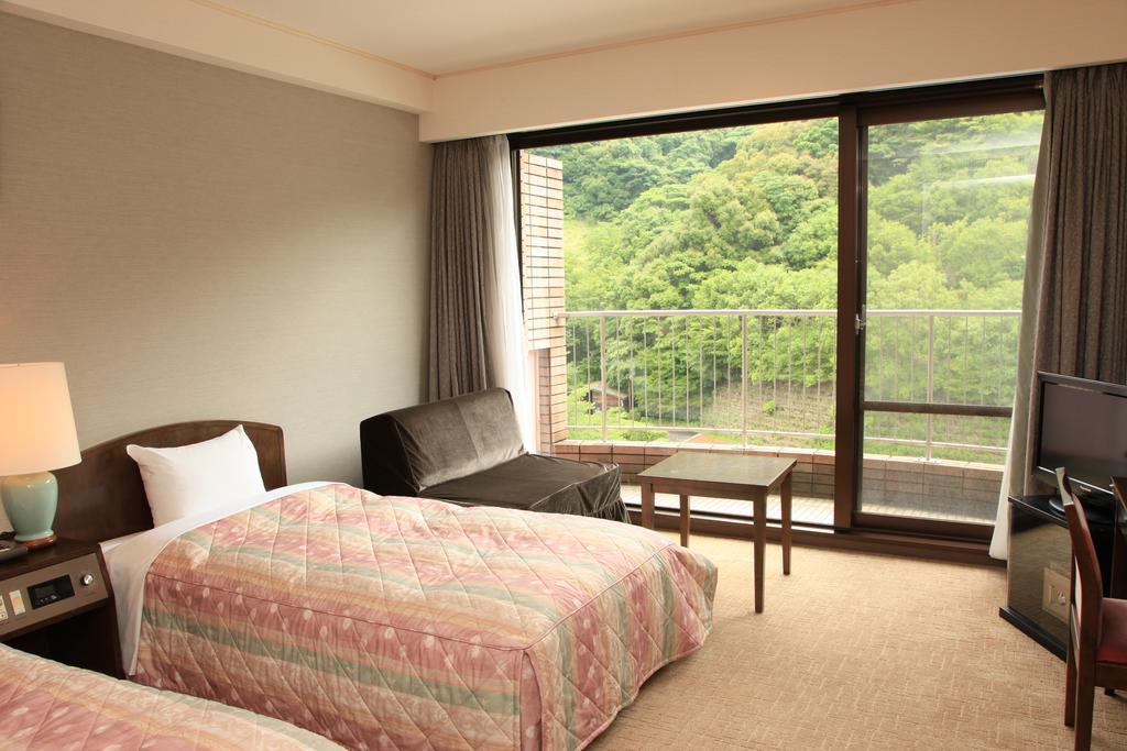 Takeo Century Hotel ภายนอก รูปภาพ